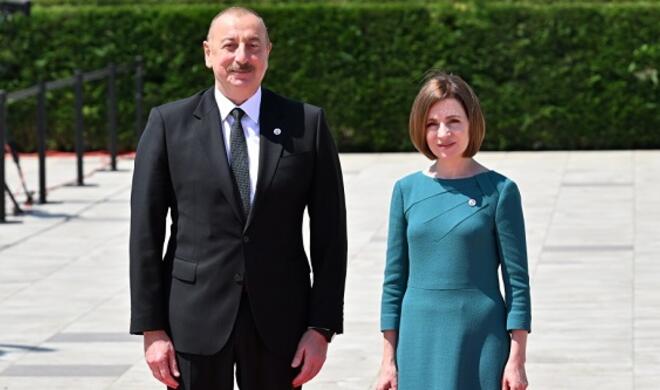Ilham Aliyev congratulates Moldova on Independence Day