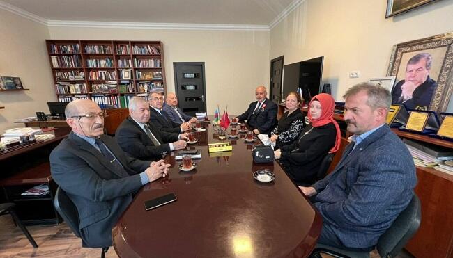 Sabir Rüstəmxanlı türkiyəli qonaqlarla görüşdü