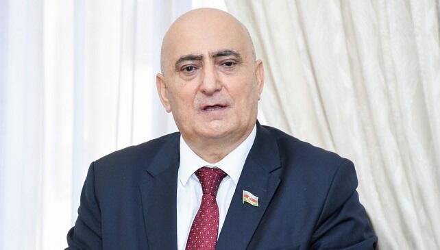 Musa Qasımlının Ramiz Mehdiyev haqda “şedevri”