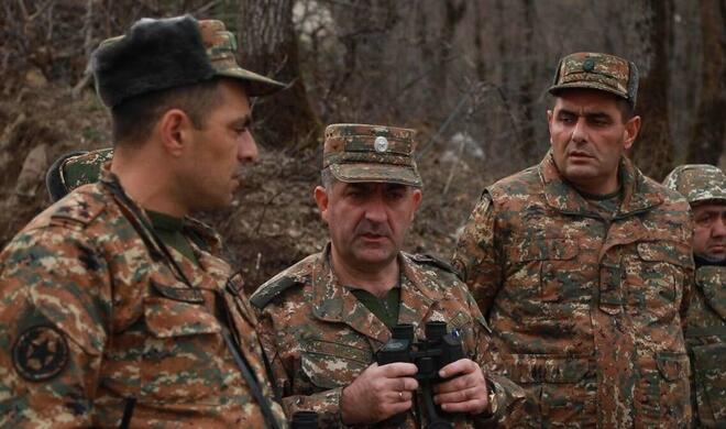 Armenian army chief makes unannounced border visit - Video