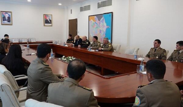 Yanğınsöndürənlər təltif edildi