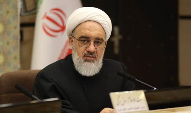 تبریزلینی «سیندیردیلار»، «او آذربایجان دا ایران‌دیر» دئدی...