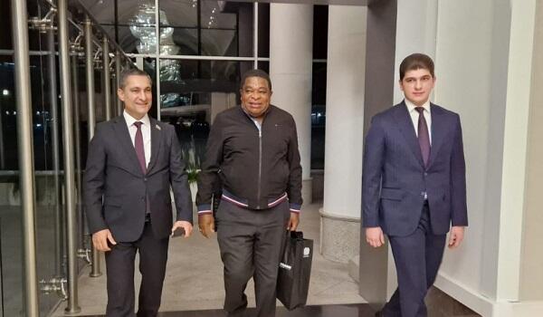 Martin Çunqonq Bakıya gəldi