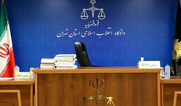 روزنامه نگاران به دلیل حجاب به دادگاه تهران احضار شدند