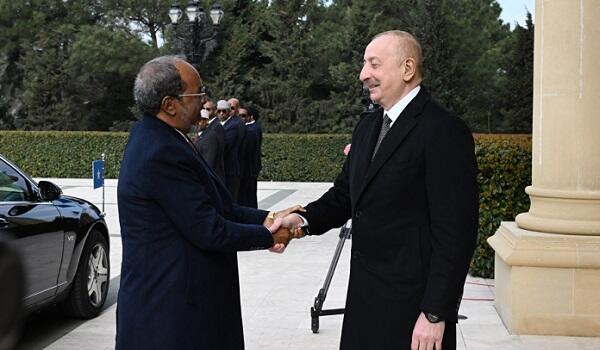 İlham Əliyev Somali prezidentini belə qarşıladı - Foto