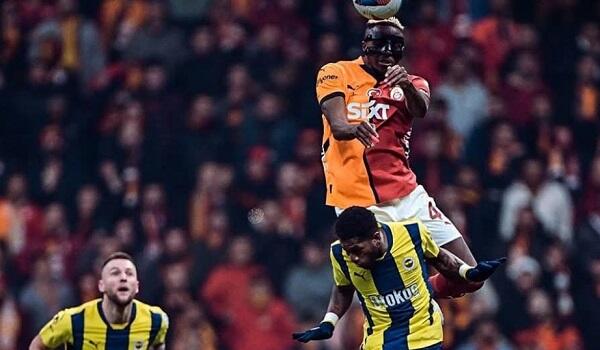 "Qalatasaray" darmadağınla finala yüksəldi