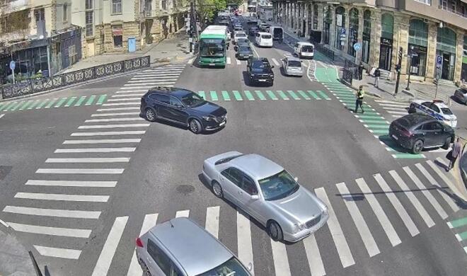 Yeni yol qaydaları qalmaqal yaratdı – Ekspertin izahı