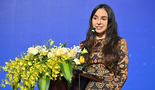 Leyla Əliyeva Nyu Yorkdan növbəti paylaşım etdi - Foto