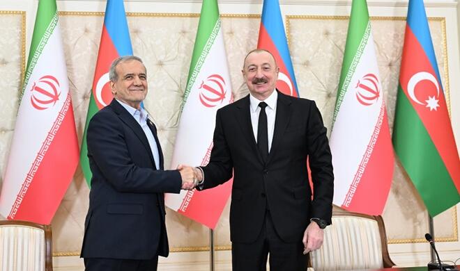 İlham Əliyev Məsud Pezeşkianı təbrik etdi