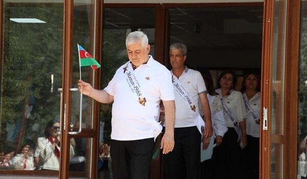 Onlar üçün son zəng 35 il sonra çalındı - Video