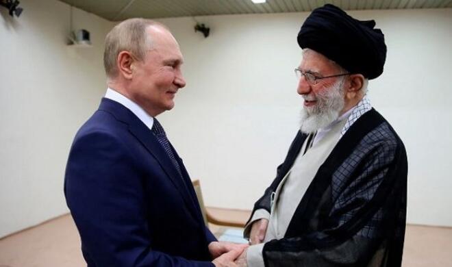 تایمز: اعتراضات ادامه پیدا کند خامنه‌ای به روسیه فرار می‌کند