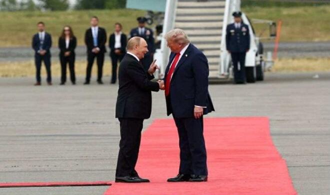 Путин провел телефонный разговор с Трампом