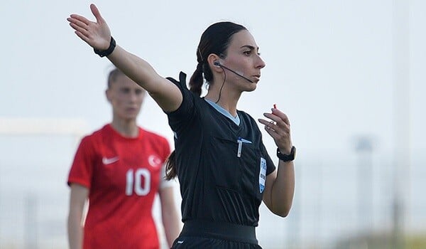 UEFA bu 3 oyunu xanım hakimimizə tapşırdı