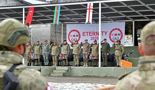 Azərbaycan hərbi qulluqçuları Qarsda təlimdə - Foto