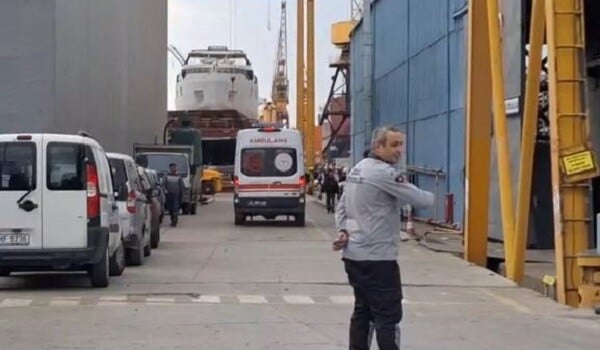 Türkiyədə gəmidə partlayış: ölən var - Foto