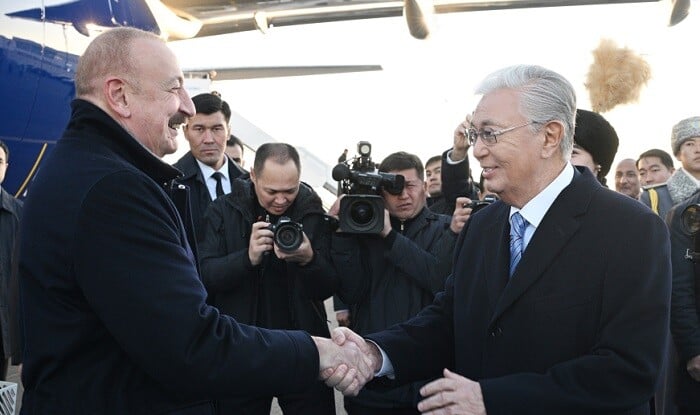 İlham Əliyev Qazaxıstana getdi - Foto
