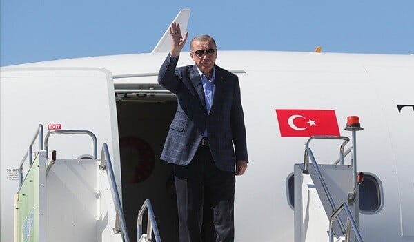 Ərdoğanın 3 günlük Körfəz turu başladı