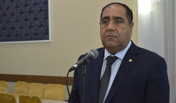 Saxlanılan icra başçısının qızı hakimdir - Foto