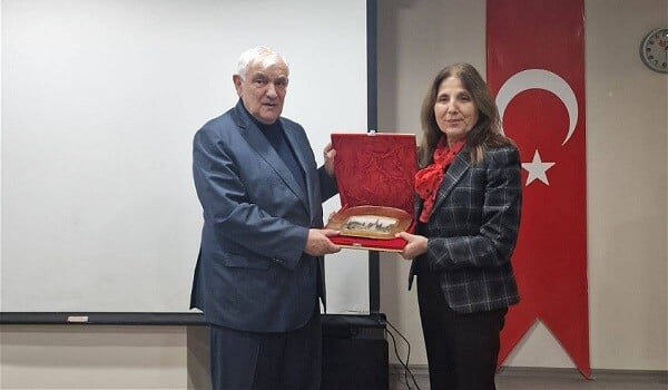 Mərmərə Universitetində Kamal Abdullanın yubileyi keçirildi