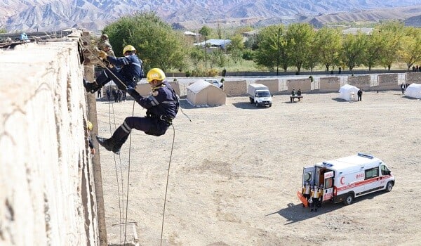 Naxçıvan FHN-in mülki müdafiə təlimi keçirildi - Video