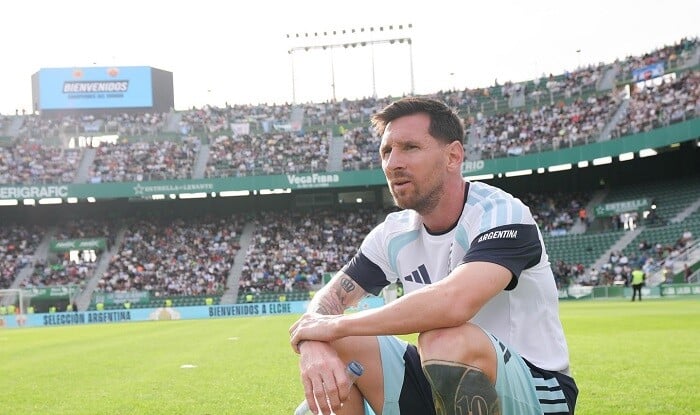 Messini izləmək üçün 20 mindən çox insan məşqə qatıldı - Foto