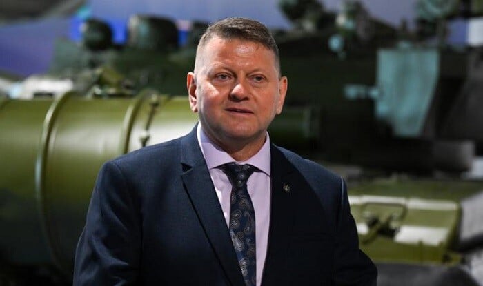 Ukrayna sülh sazişi bağlamalıdır - Zalujnı