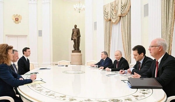 Putinlə ABŞ rəsmiləri arasındakı görüşlə bağlı ilk açıqlama