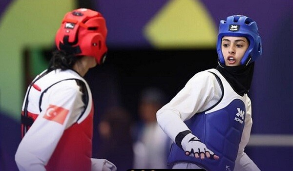 ایران‌لی تاکووندوچو اسرائیل‌لی رقیبه گؤره تورنیری ترک ائتدی