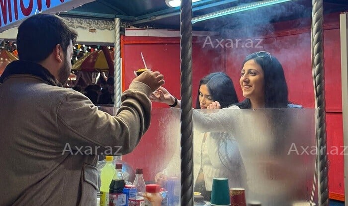 Bakıda "Soyuq əllər, isti ürək" davam edir - Fotolar