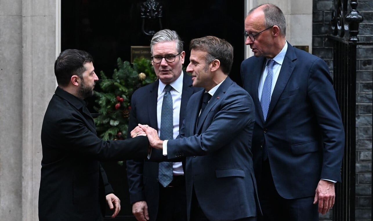 Zelenski inad edir, Tramp isterikaya düşdü