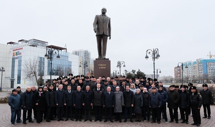 Həştərxanda Heydər Əliyevin xatirəsi yad edildi