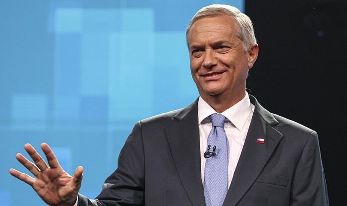 Çilidə 33 il sonra sağçı prezident seçildi