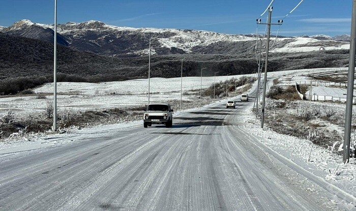 Şamaxı-Piriqulu-Dəmirçi yolu buz bağladı - Fotolar