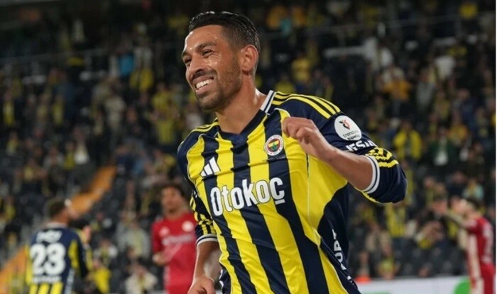 “Fənərbağça” İrfan Can Kahveci ilə bağlı qərarını verdi