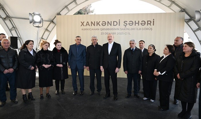 Prezident Kərkicahana köçən sakinlərlə görüşdü