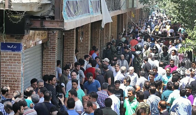 Tehranda etiraz aksiyaları başladı - Video