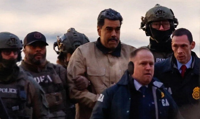 Maduro və arvadı helikopterlə məhkəməyə aparılır - Video