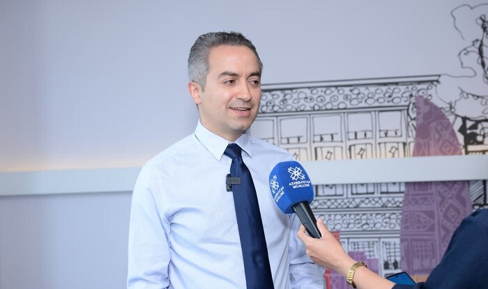 ABŞ-da vəzifəsini buraxıb, Xankəndiyə qayıdan həkim... - Video