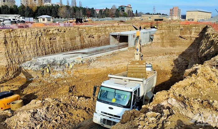 Bakıda yeni maşın və piyada tunelləri tikilir - Video