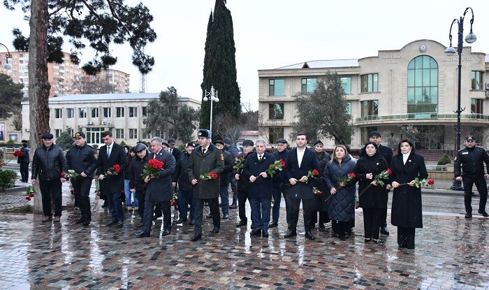 Abşeronda 20 Yanvar faciəsi qurbanları yad edildi - Foto