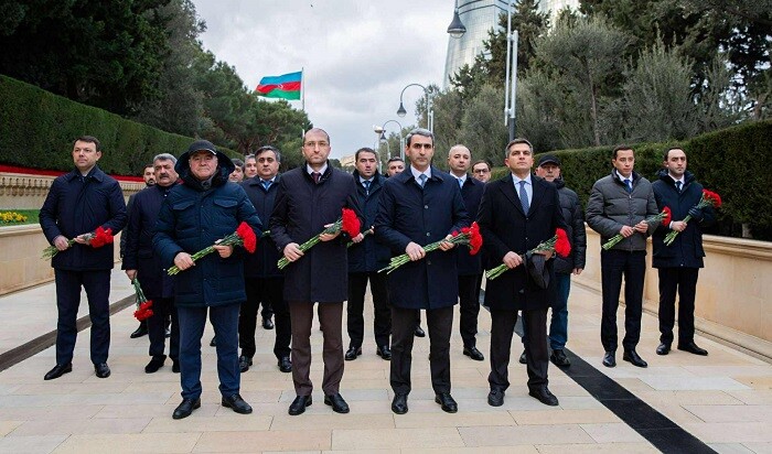 ADY rəhbərliyi Şəhidlər xiyabanını ziyarət etdi - Foto