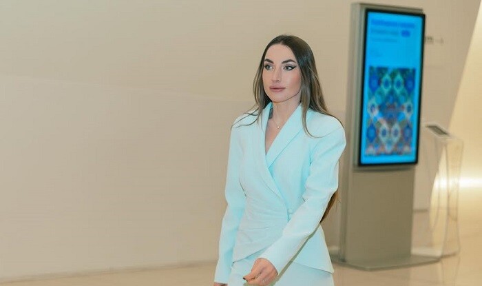 Prezidentin gəlini də Davosdadır - Foto