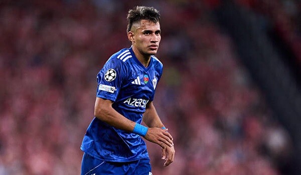 “Liverpul”la oyun var, hər şey mümkündür - Duran