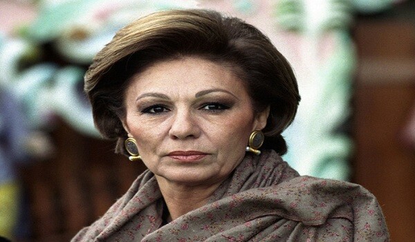Fərəh Pəhləvi İranda ölənlərdən danışdı