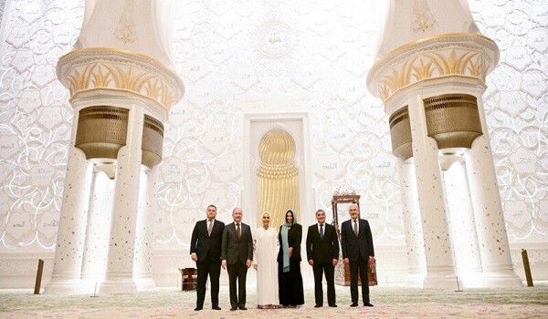 Leyla Əliyeva Şeyx Zayed məscidini ziyarət etdi - Foto