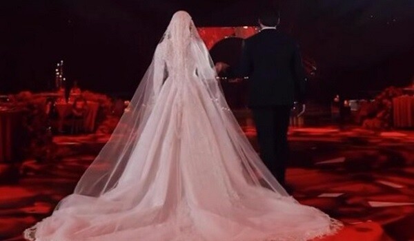 Qurban Qurbanovun qızının toyudur - Video