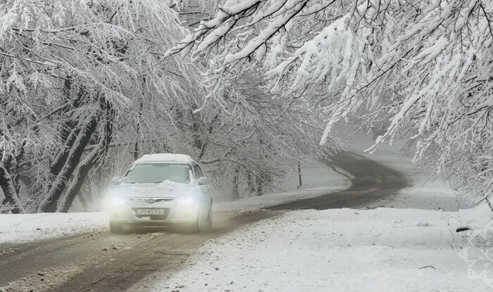 Bakı-Şamaxı-Yevlax yolu buz bağladı - Foto