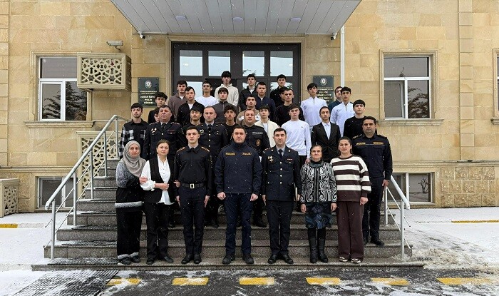 Polis Akademiyasının kursantı Qusarda gənclərlə görüşdü