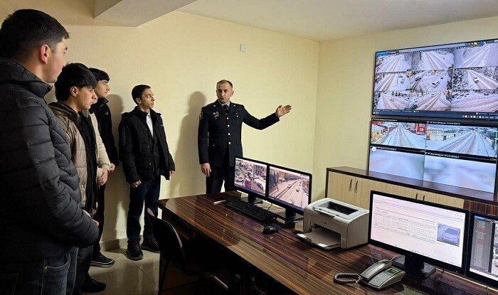 Polis Akademiyasının kursantı Qusarda gənclərlə görüşdü