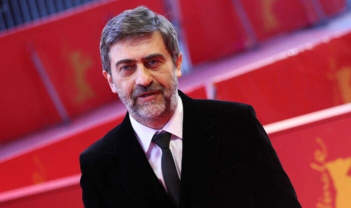 تورکییه‌لی رژیسور ایران‌لی اعتراضچیلارا دستک وئردی